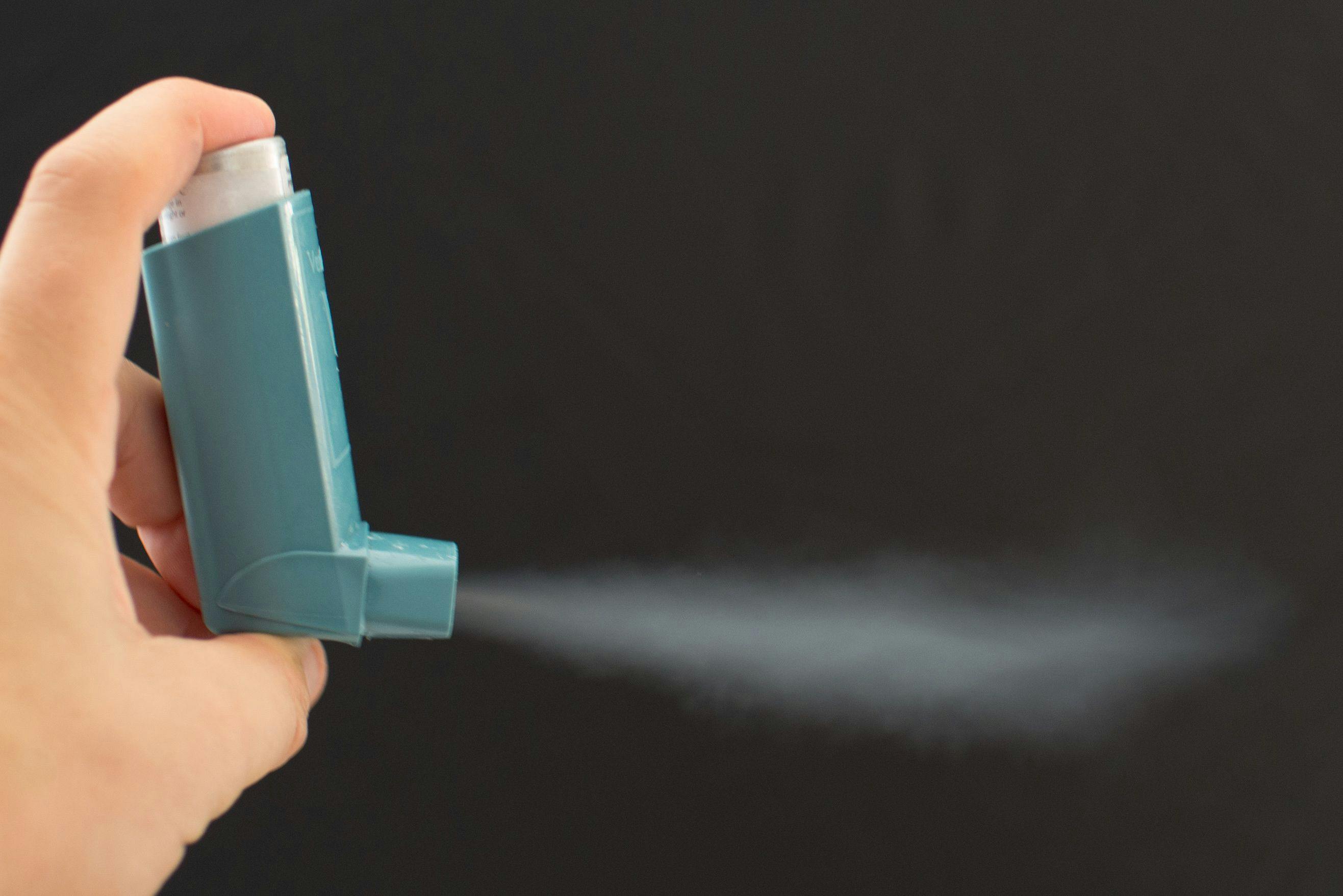 Asthma inhaler / Richard - stock.adobe.com