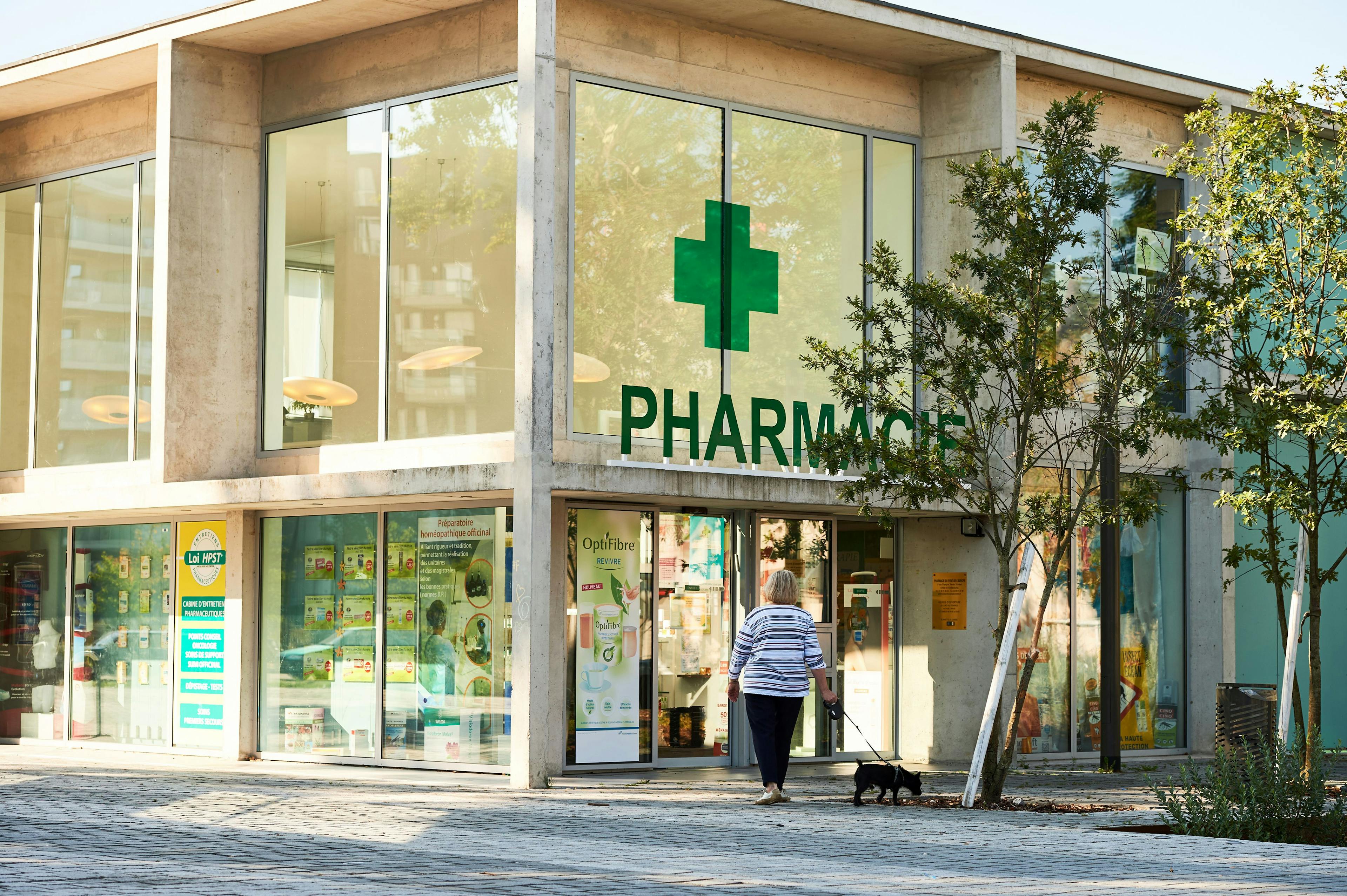Four Tactics to Bring New Customers Into Your Independent Pharmacy
