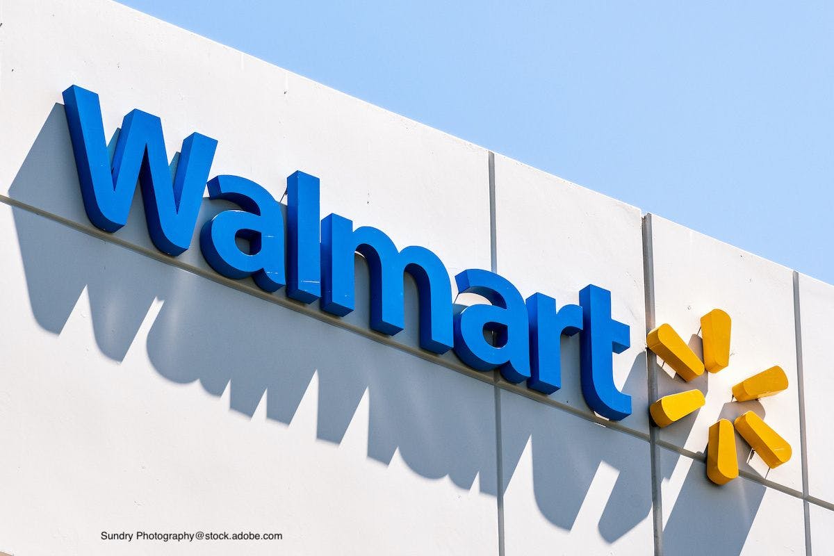 Walmart to Hire 5000 Pharmacy Techs, Increase Pay